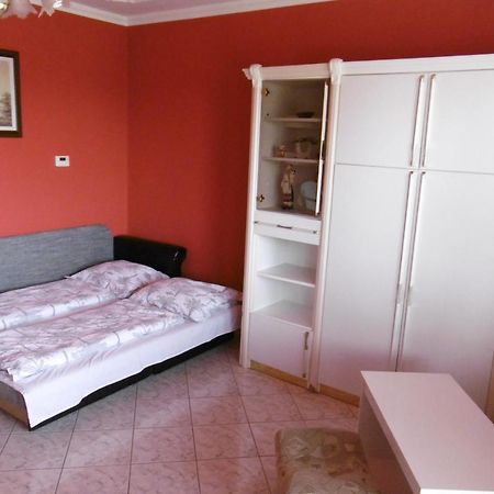 Lala Apartmanok Balatonboglár Exterior foto